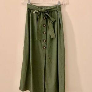 Cali 1850 Long Green Skirt